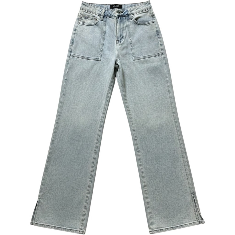 AKIRA Women's Jeans Split Sides Size 1 Waist 34w High Rise Flare Legs Blue Denim